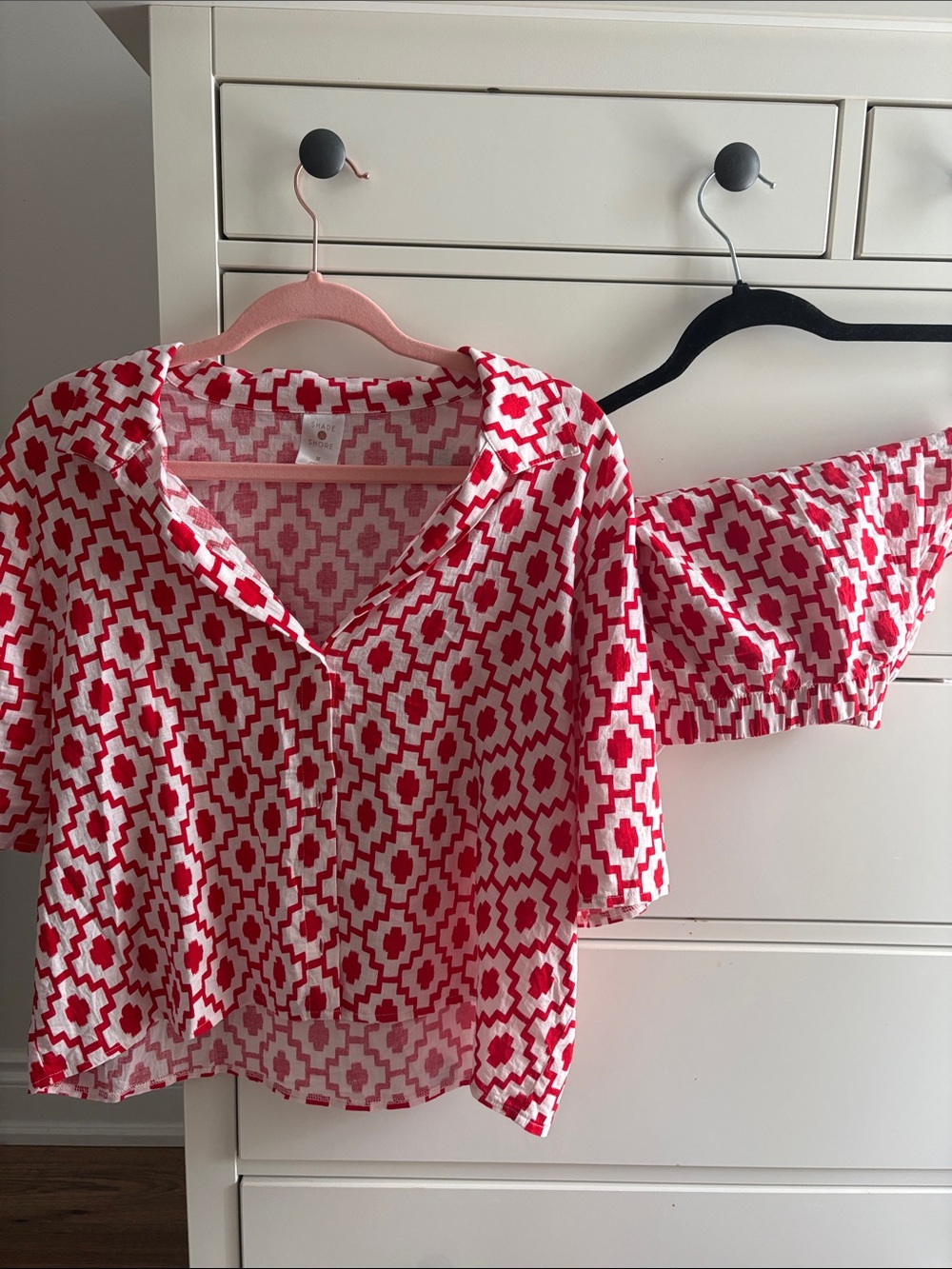 Shade & Shore Red and White Geo-Print Button Front Blouse